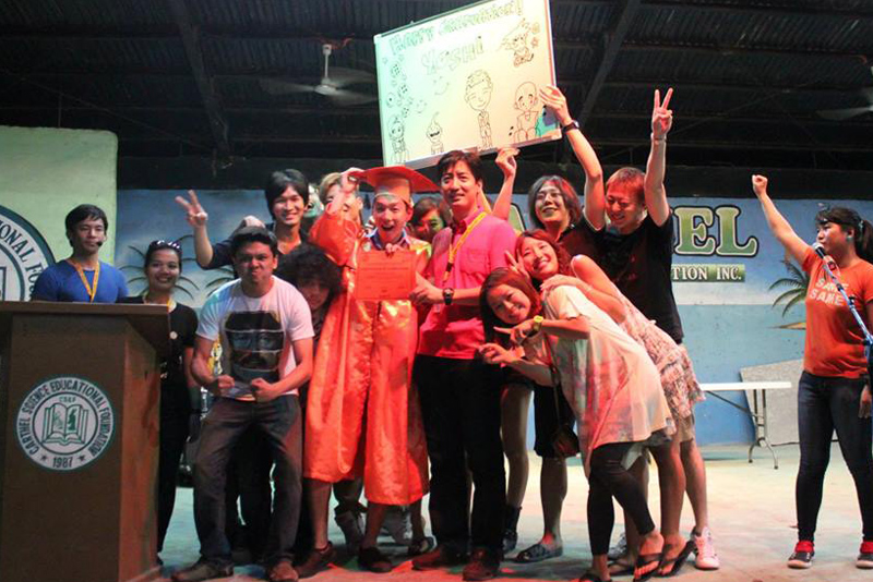 フィリピン留学でCNE1を経験した卒業式