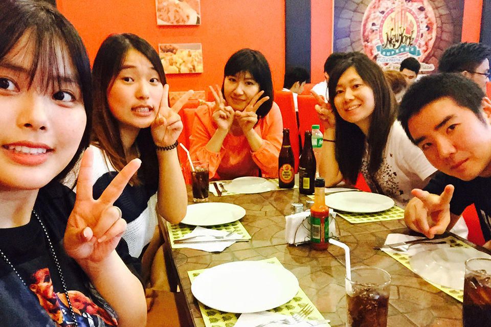 AELC留学期間に出会った生徒さん達と食事