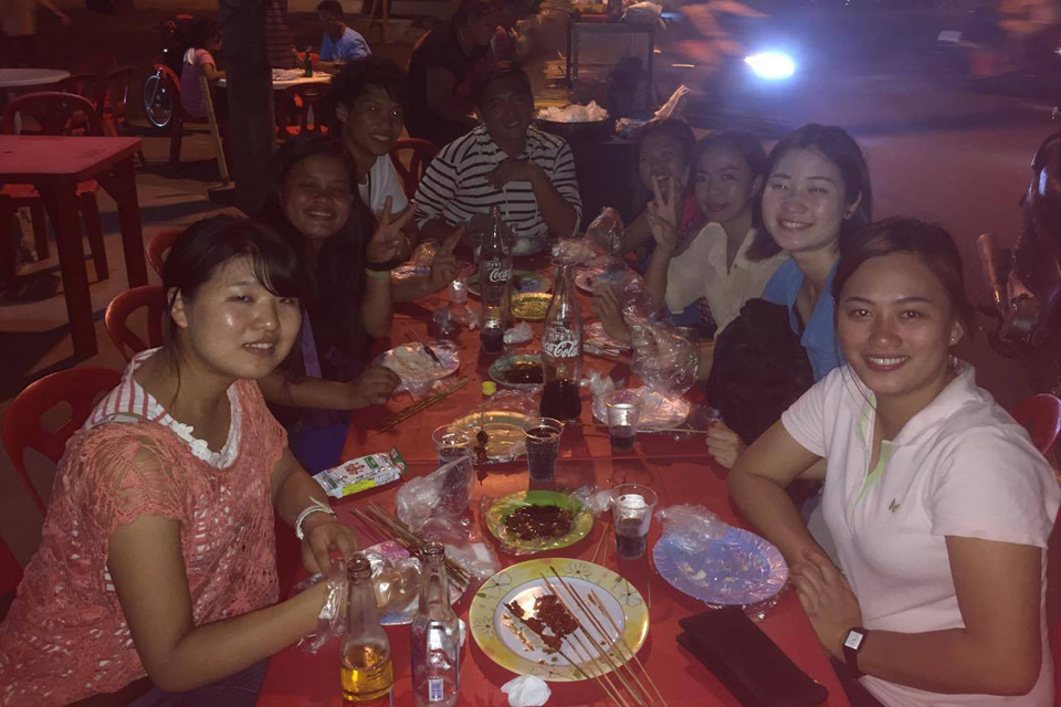 大学生のオススメのフィリピン教育留学の夜の歓迎会
