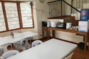 ドゥマゲテの小規模語学学校Aspireの共有スペース、食堂