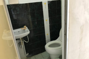 セブ島で格安個室で有名なセブスタディの共有トイレ