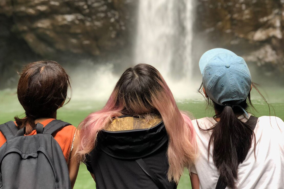 ドゥマゲティの週末観光で有名なカサロロの滝