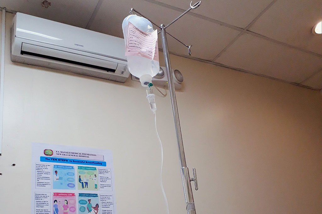 フィリピンでデング熱になって病院で点滴をうった入院生活