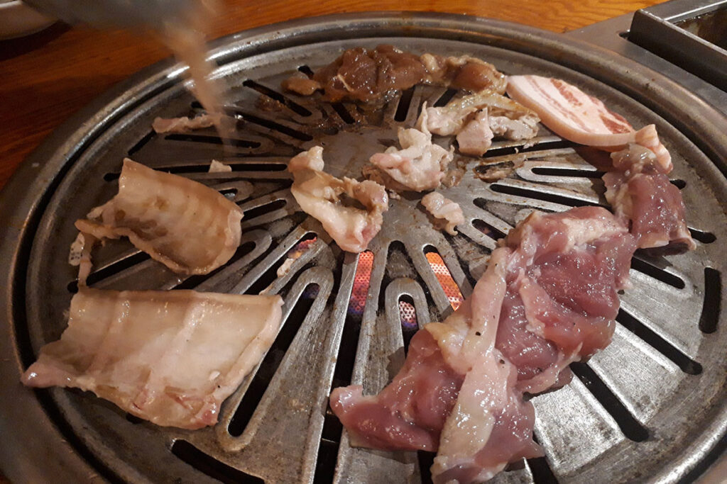 韓国料理の食べ放題は安い