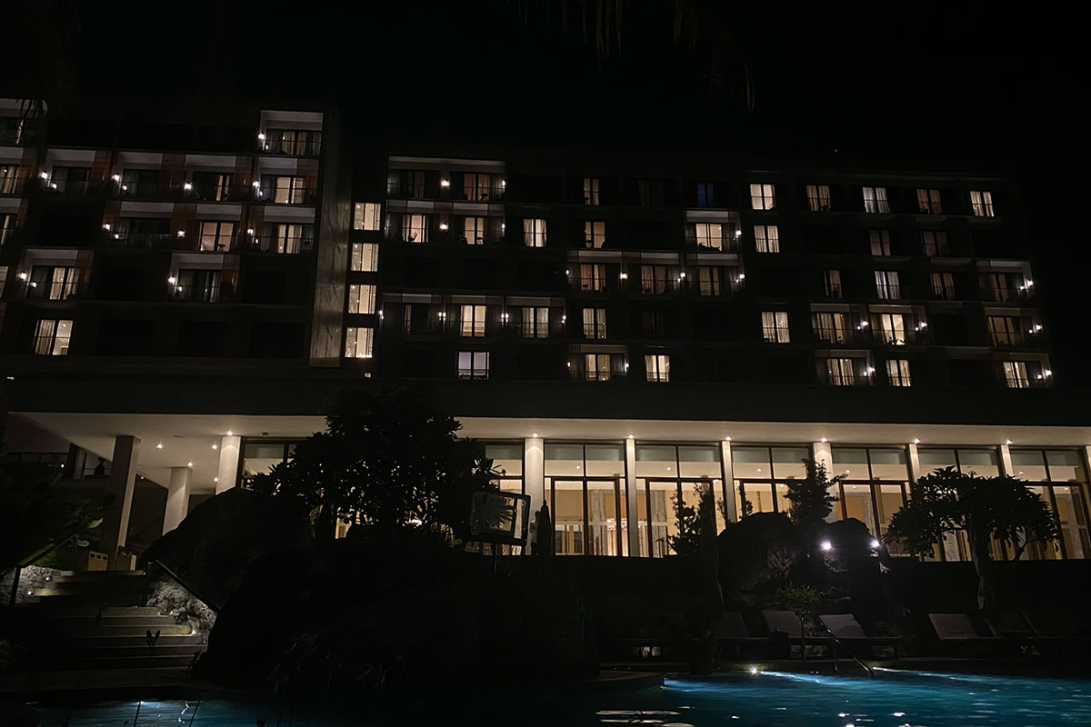 マクタン島のシェラトンホテルはキレイ。だけど、セブのリゾートエリアは不便な場所でした。