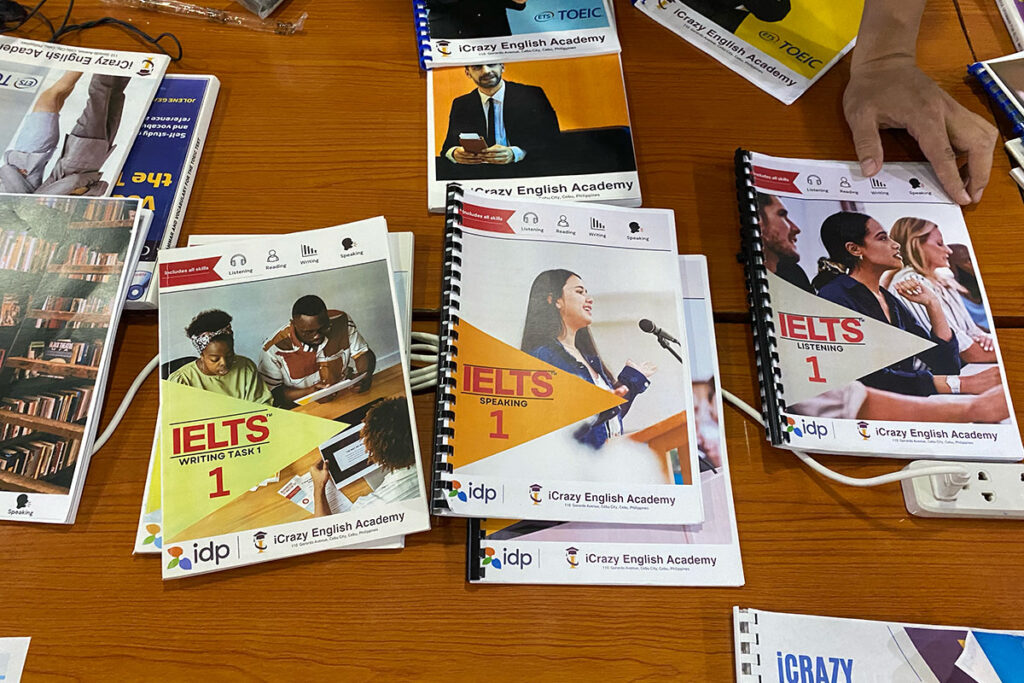 IELTS iCrazyの教科書